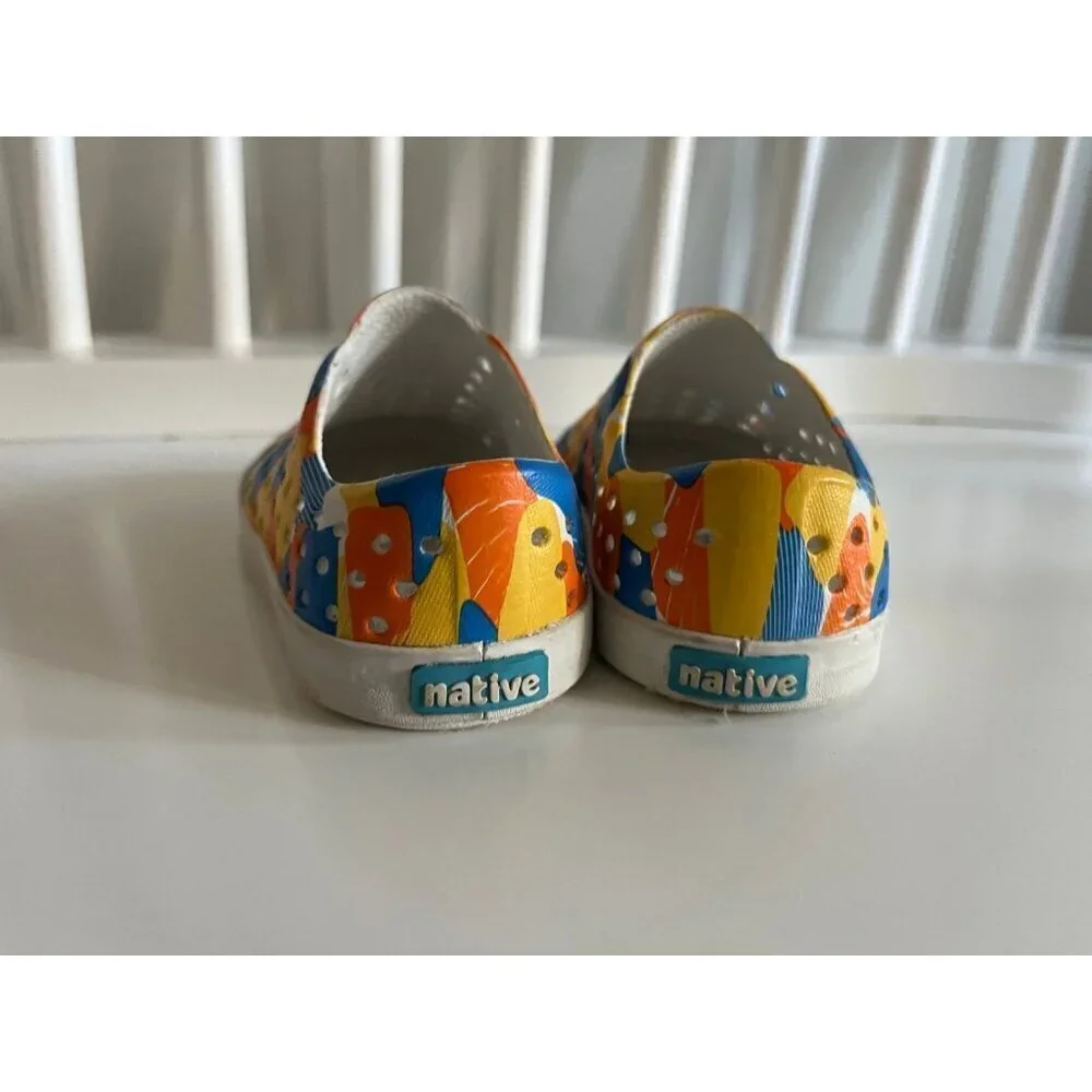 Native Shoes - Picture 5 of 6